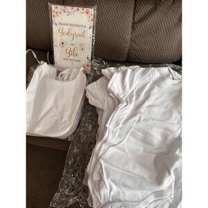 Baby Shower Bib & Onesie Set w/ Sign | 24 Bibs + 24 Bodysuits No Markers